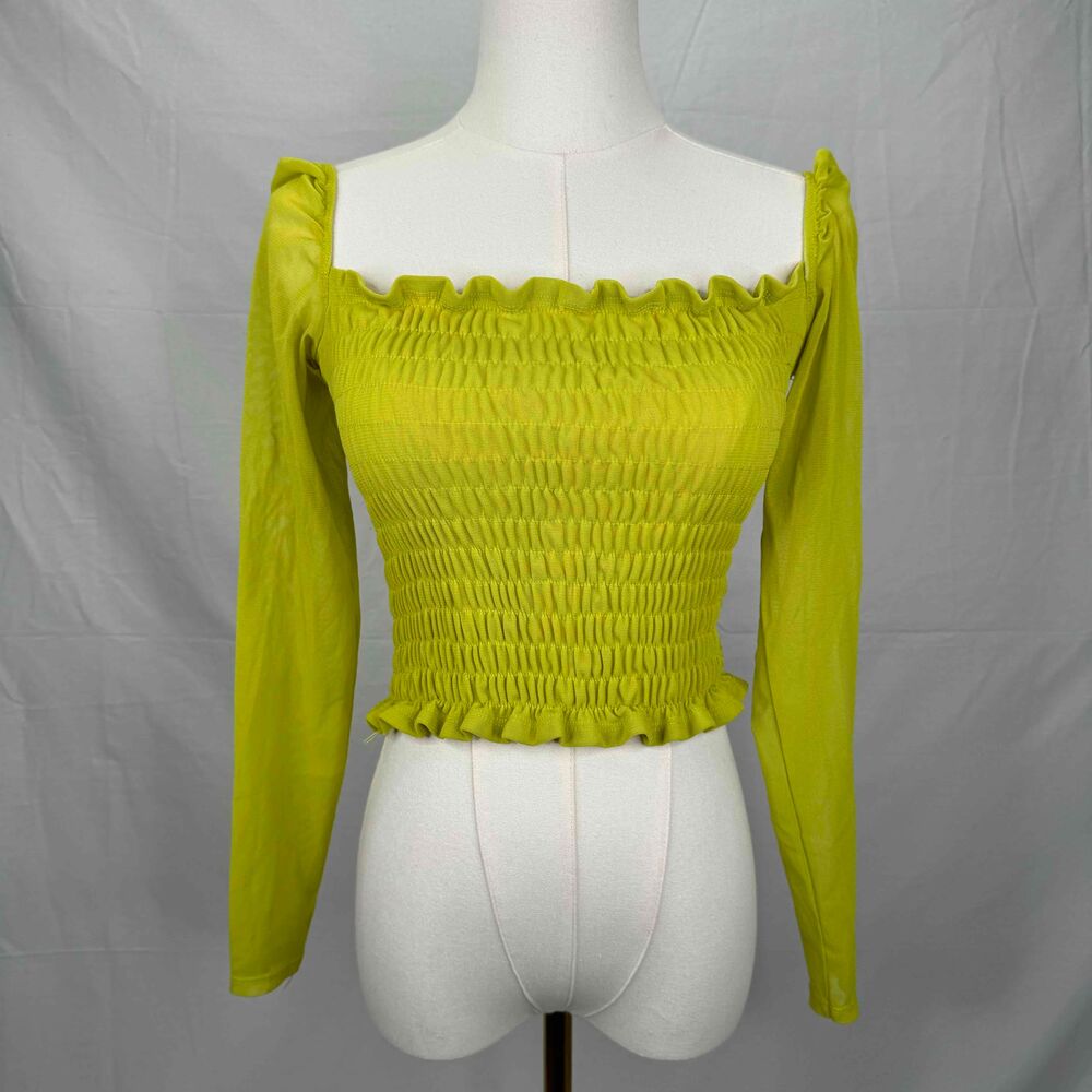 Lisa Says Gah Green Off Shoulder Ruched Smocked Crop Top Small Cropped Stretchy - Picture 2 of 9